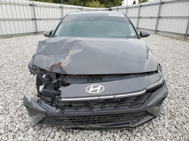 Hyundai ELANTRA Sel Image 9