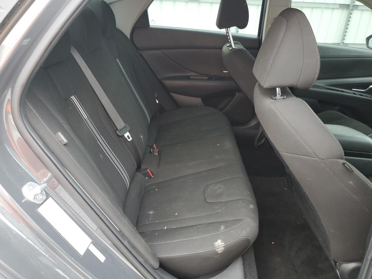 Hyundai ELANTRA Sel Image 11