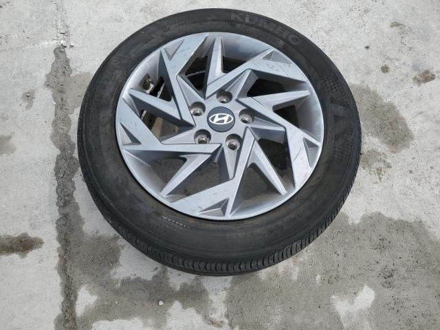 Hyundai ELANTRA Sel Image 13