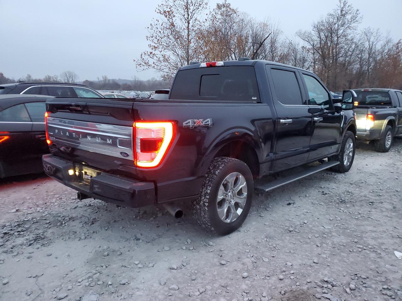 Ford F-150 Supercrew Image 6