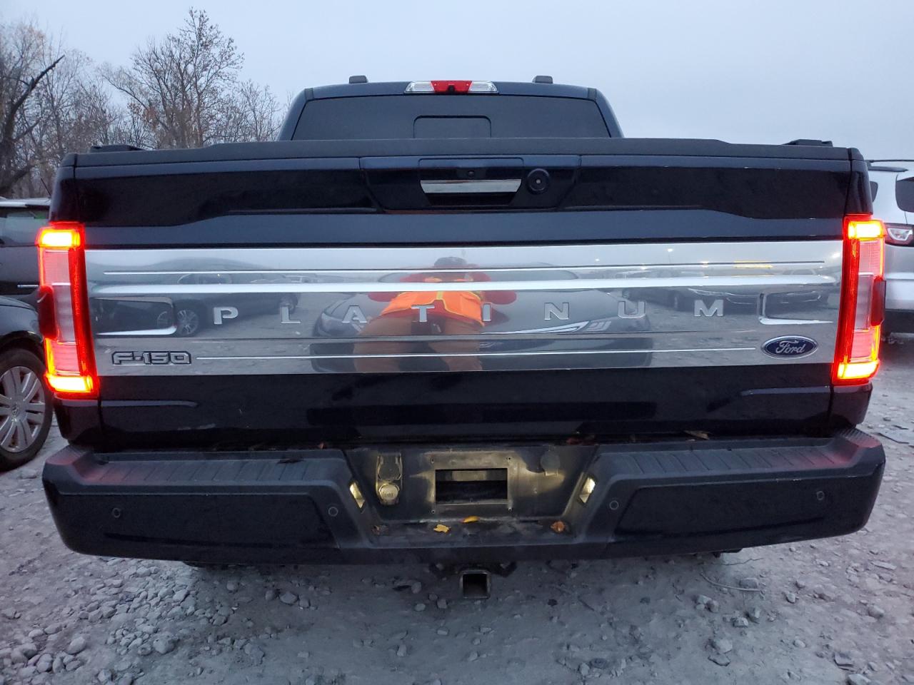 Ford F-150 Supercrew Image 7