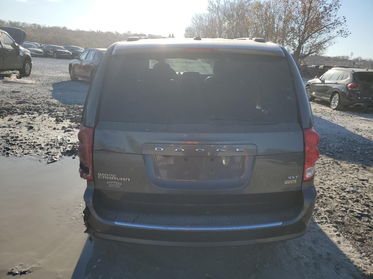 Dodge Caravan Sxt Image 3