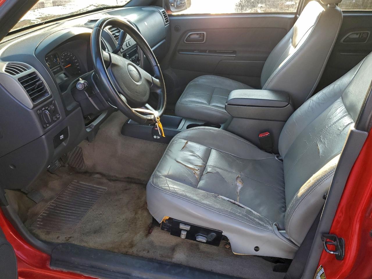 Chevrolet Colorado Image 3