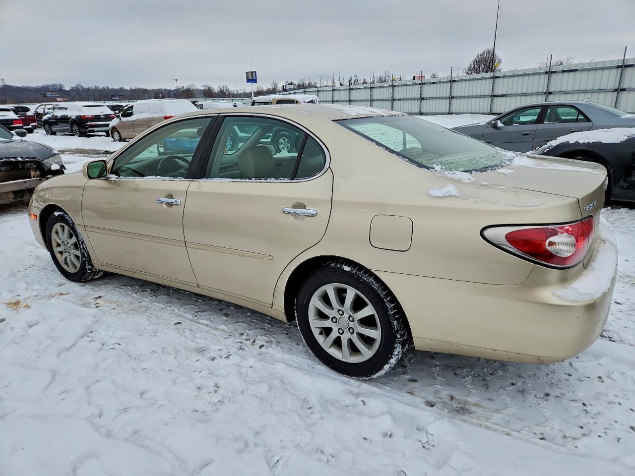 Lexus Es 330 Image 2