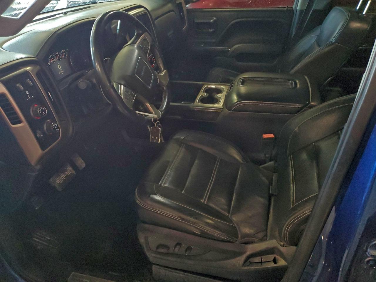 GMC Sierra K1500 Denali Image 9