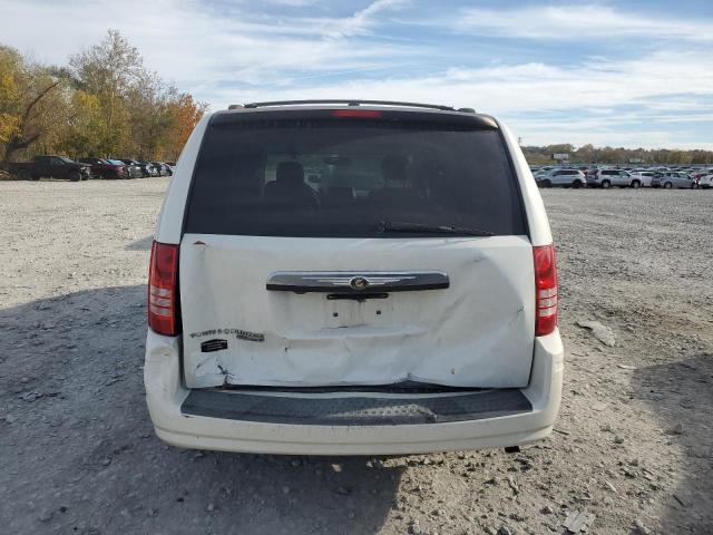 Chrysler Minivan Touring Image 5