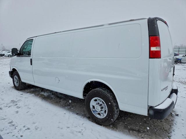 Chevrolet Express Image 8
