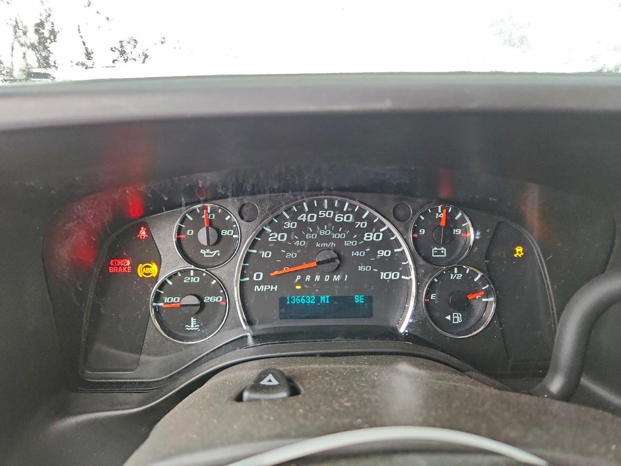 Chevrolet Express Image 13