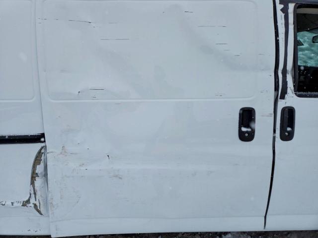 Chevrolet Express Image 9