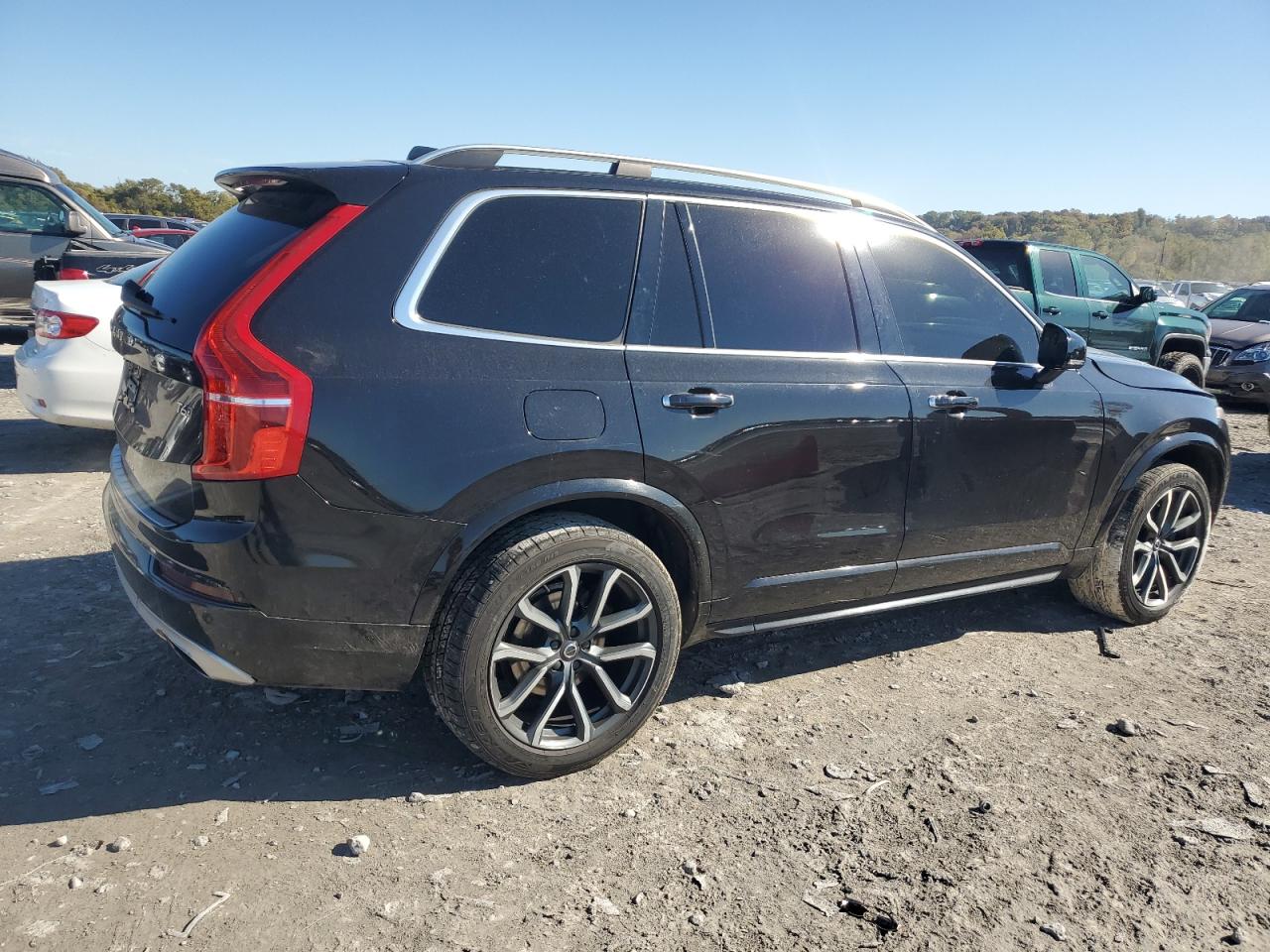 Volvo XC90 T6 Image 9