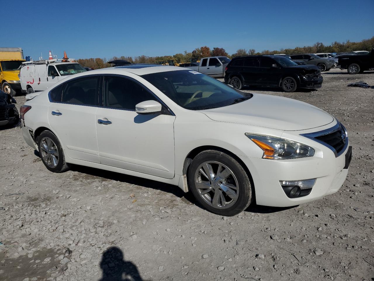Nissan Altima 2.5 Image 2