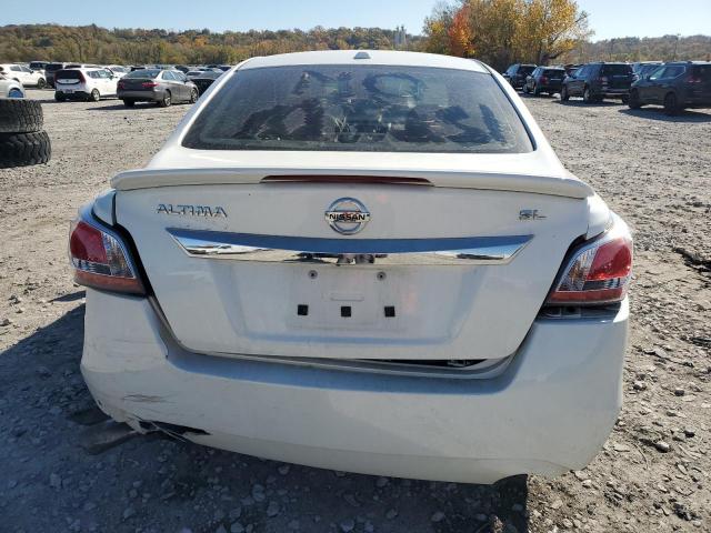 Nissan Altima 2.5 Image 5