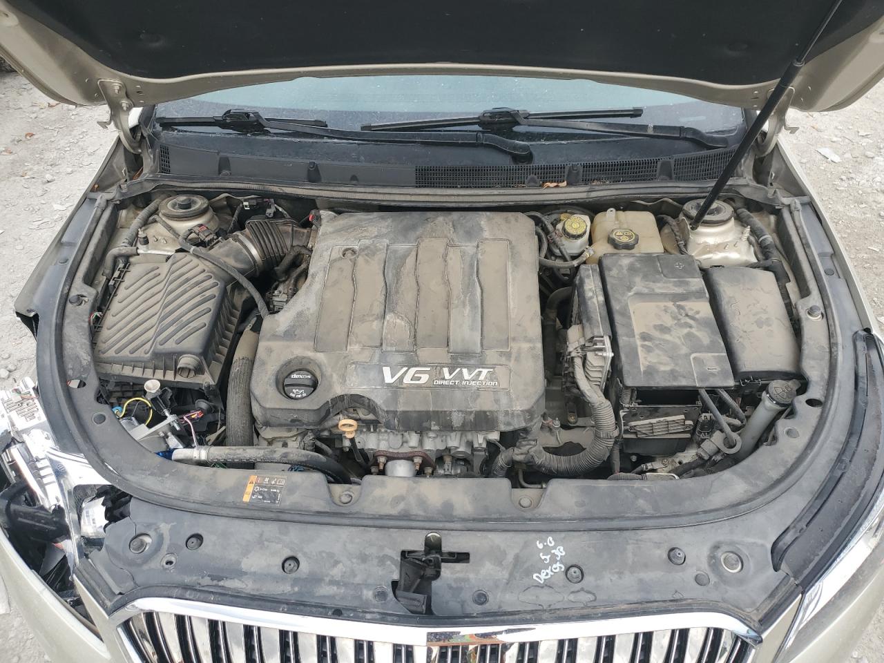 Buick LaCrosse Image 8