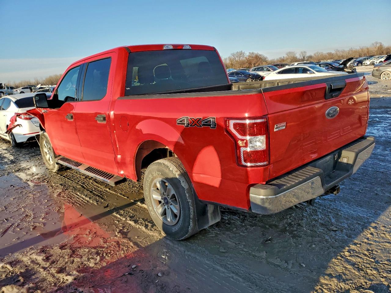 Ford F-150 Supercrew Image 11