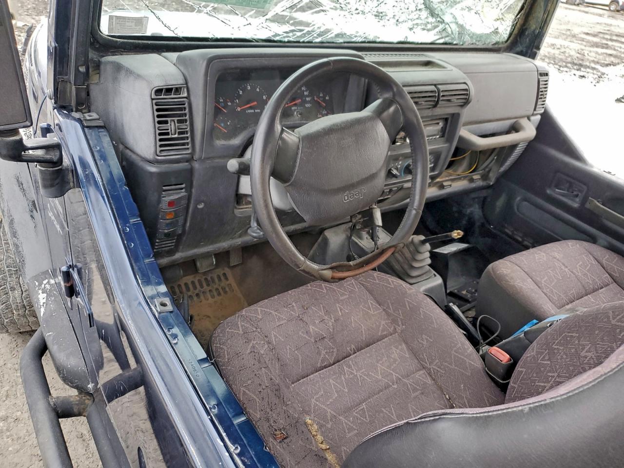 Jeep Wrangler Sport Image 6