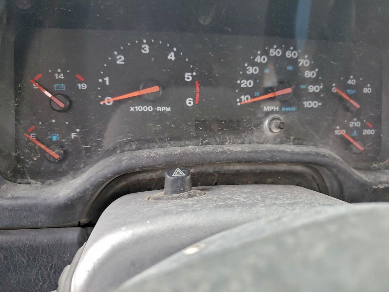 Jeep Wrangler Sport Image 2