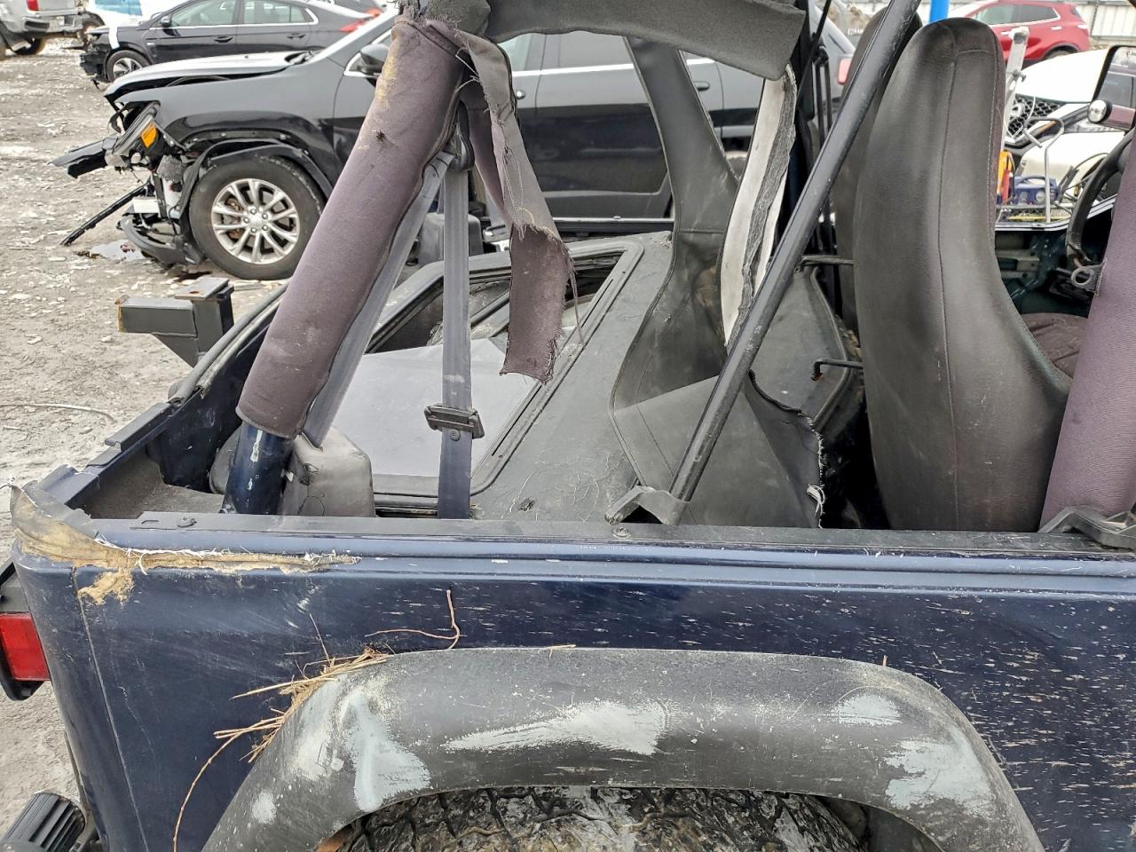 Jeep Wrangler Sport Image 7