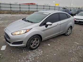  Salvage Ford Fiesta