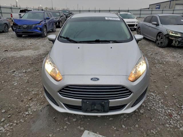 Ford Fiesta Se Image 6