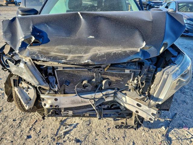 Nissan Pathfinder S Image 7