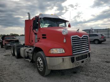  Salvage Mack 600 Cxu600
