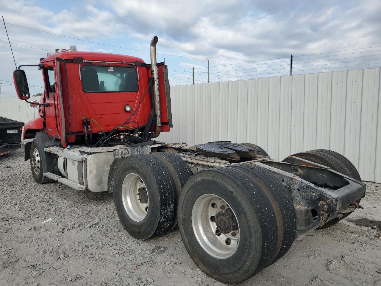 Mack 600 Cxu600 Cxu600 Image 2