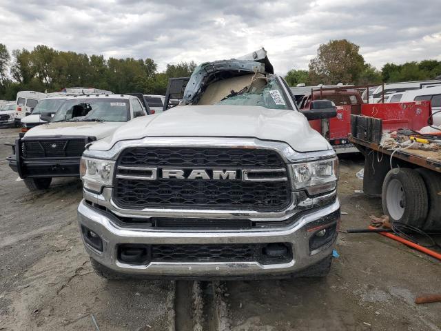 Ram 3500 Image 2