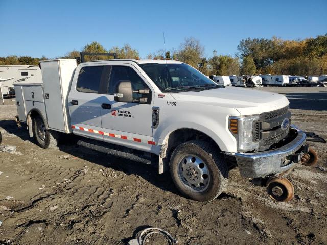 Ford F-350 Super Duty Image 3