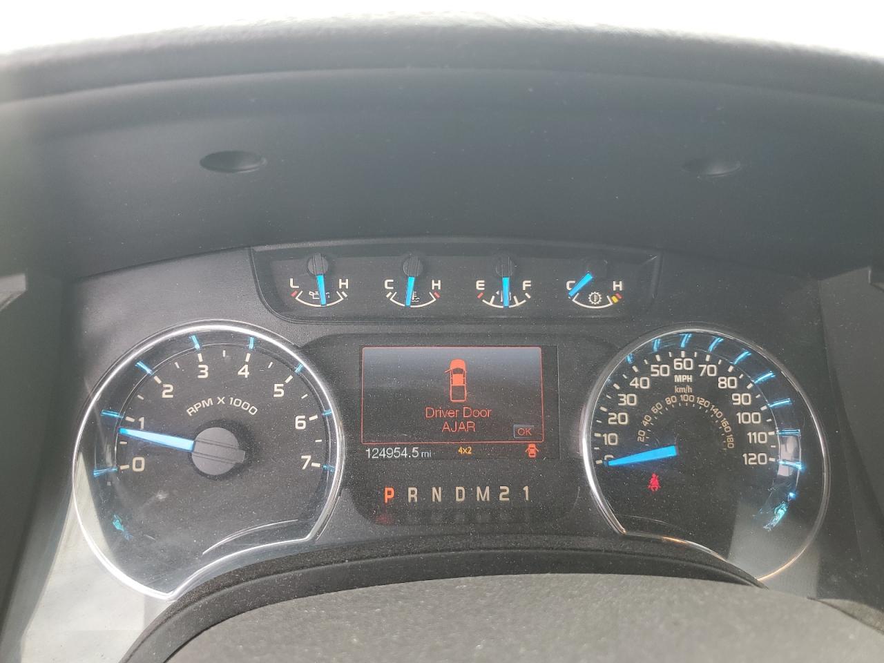 Ford F-150 Super Cab Image 10