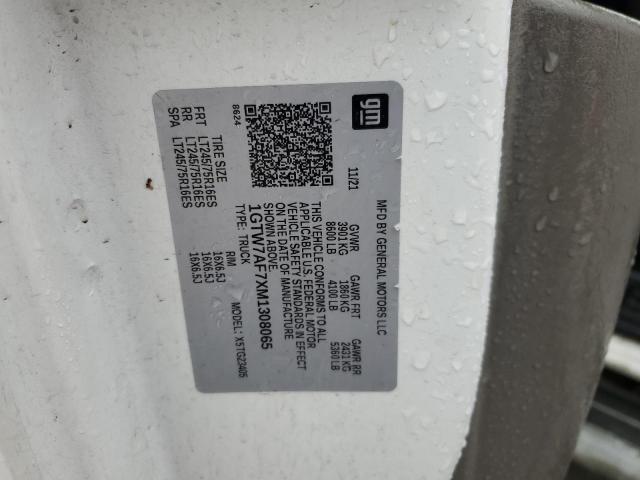 GMC Savana G2500 Image 6