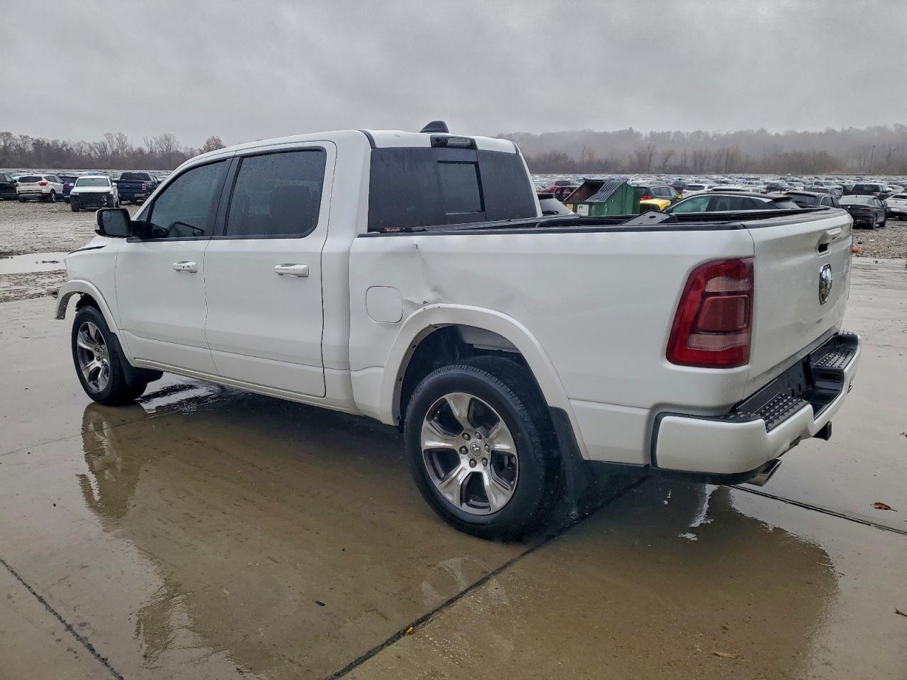 Ram 1500 Laramie Image 2