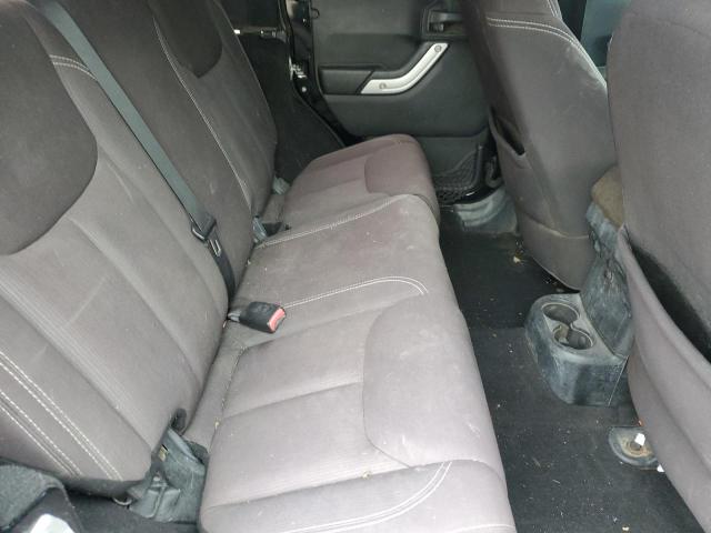 Jeep Wrangler Sahara Image 3