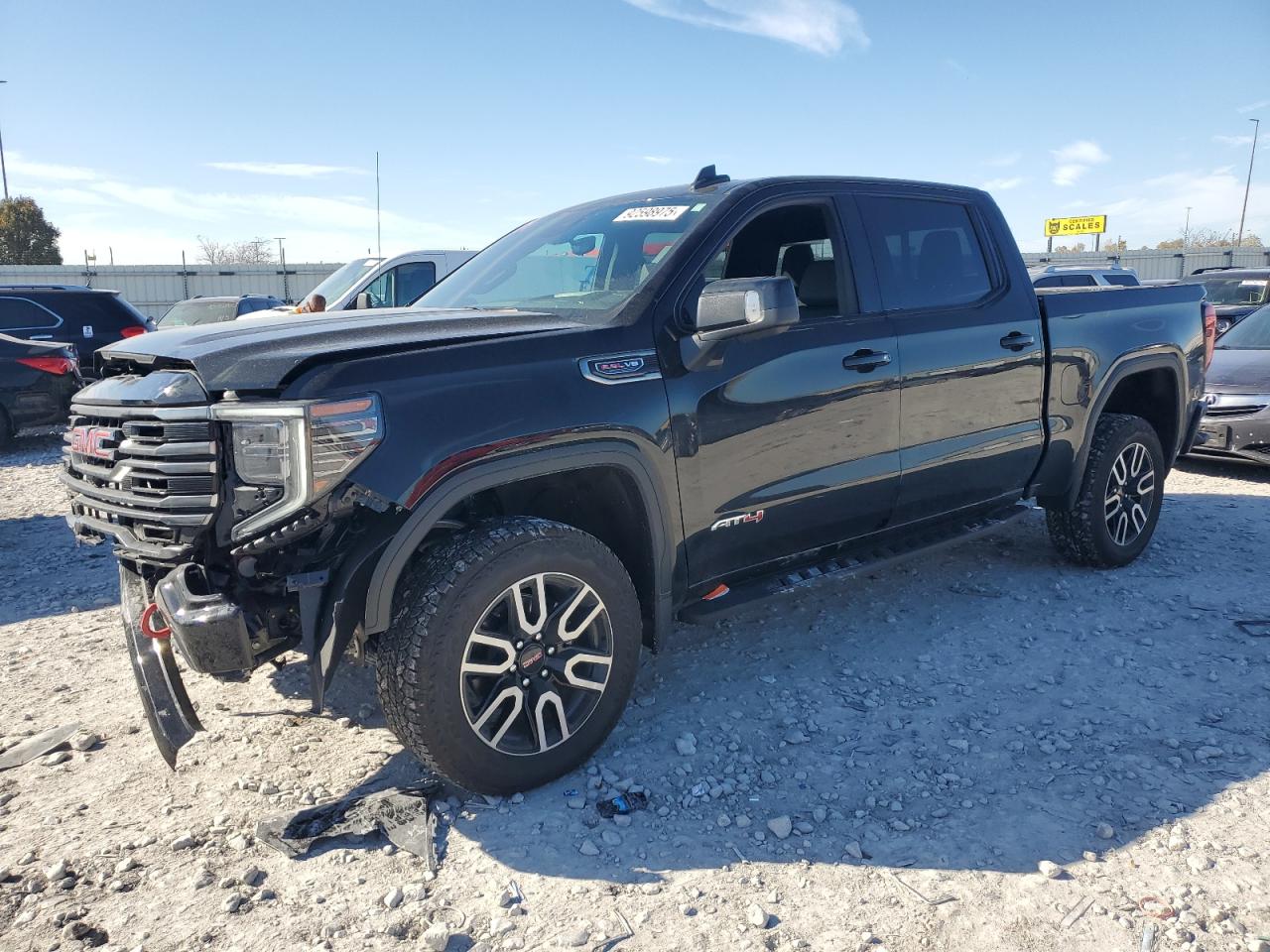 GMC Sierra K1500 At4 Image 1