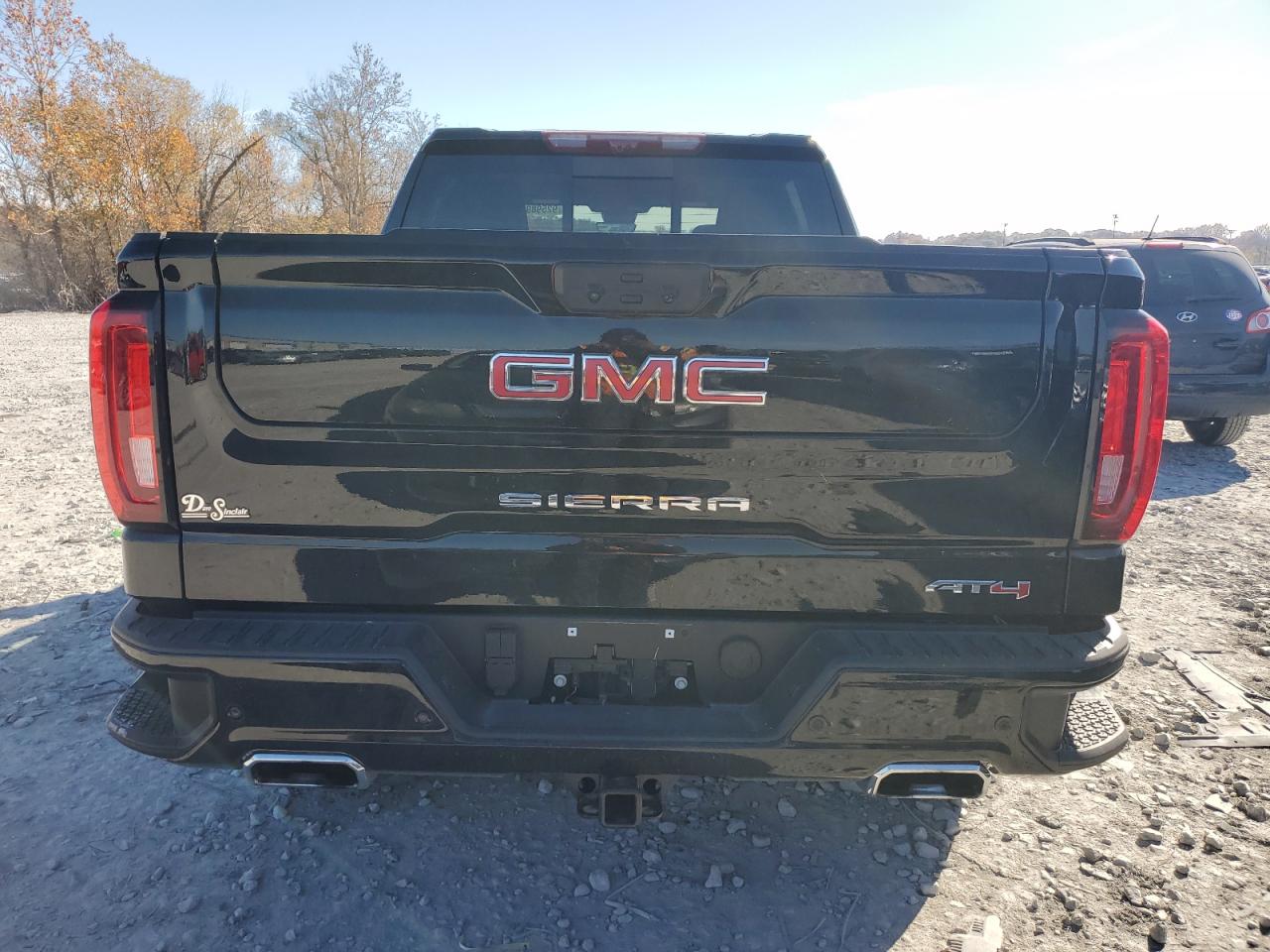 GMC Sierra K1500 At4 Image 5
