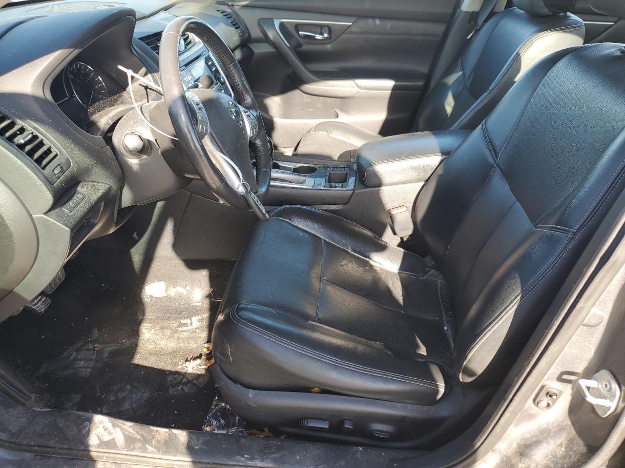 Nissan Altima 2.5 Image 7