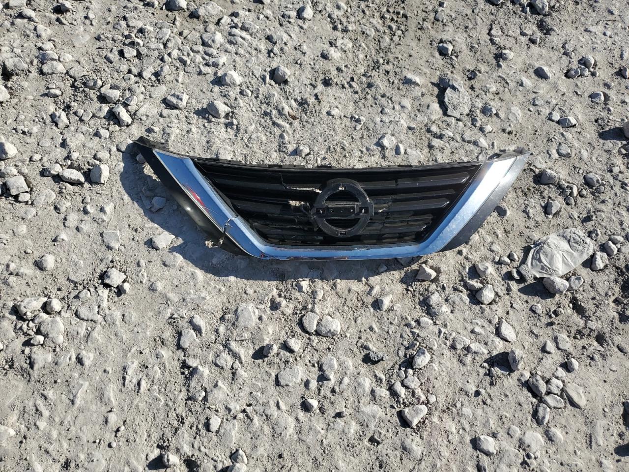 Nissan Altima 2.5 Image 2