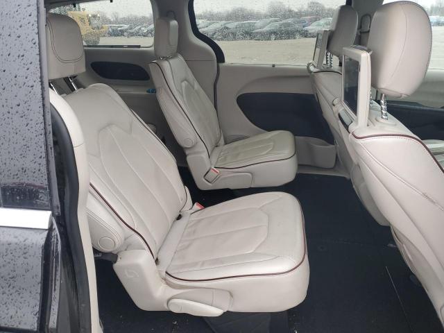 Chrysler Pacifica Limited Image 12