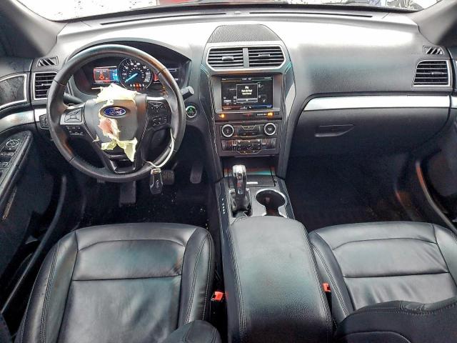 Ford Explorer Xlt Image 5