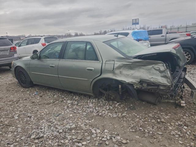 Cadillac DTS Image 3