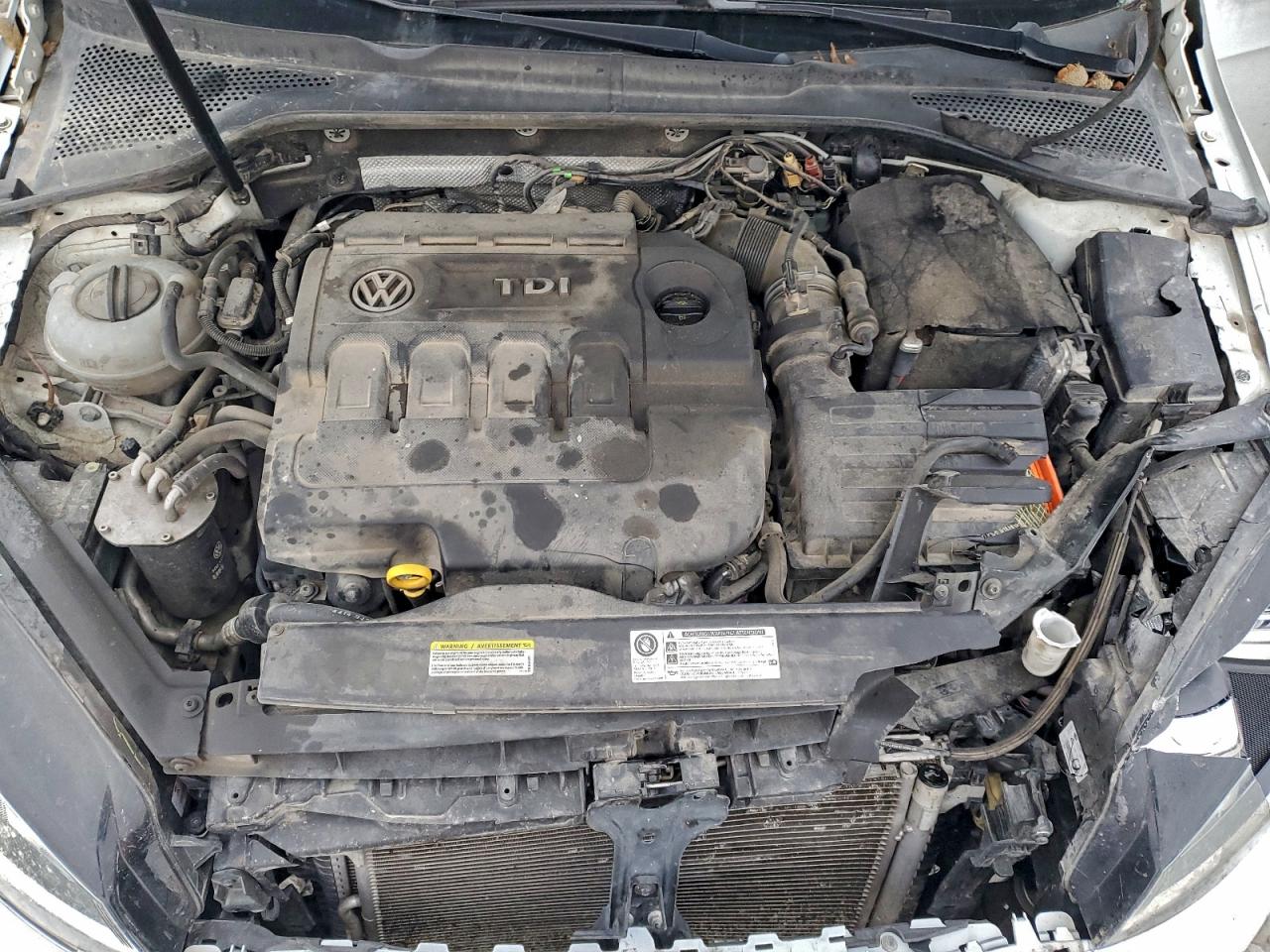 Volkswagen Golf Tdi S Image 11