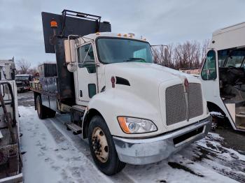  Salvage Kenworth T300