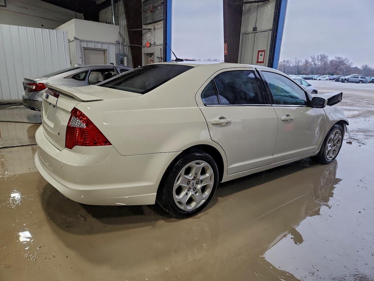 Ford Fusion Se Image 3