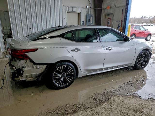 Nissan Maxima 3.5s Image 13