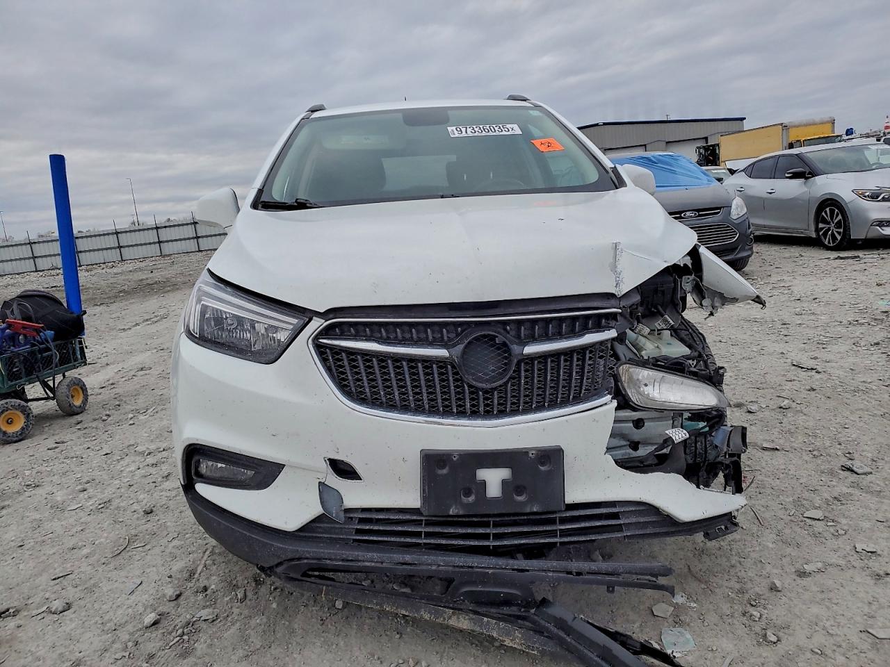 Buick Encore Sport Touring Image 5