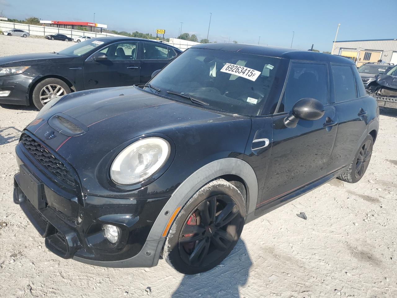 MINI Cooper S Image 1