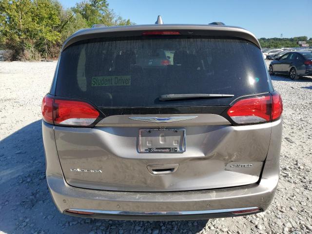 Chrysler Pacifica Limited Image 11