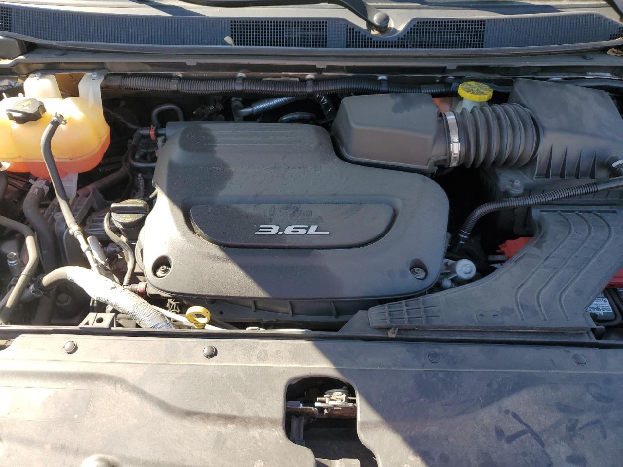 Chrysler Pacifica Limited Image 12