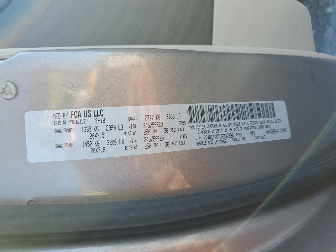 Chrysler Pacifica Limited Image 10