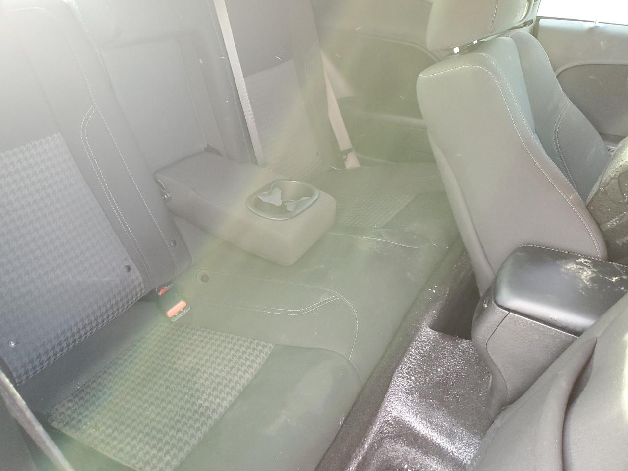 Dodge Challenger Sxt Image 2