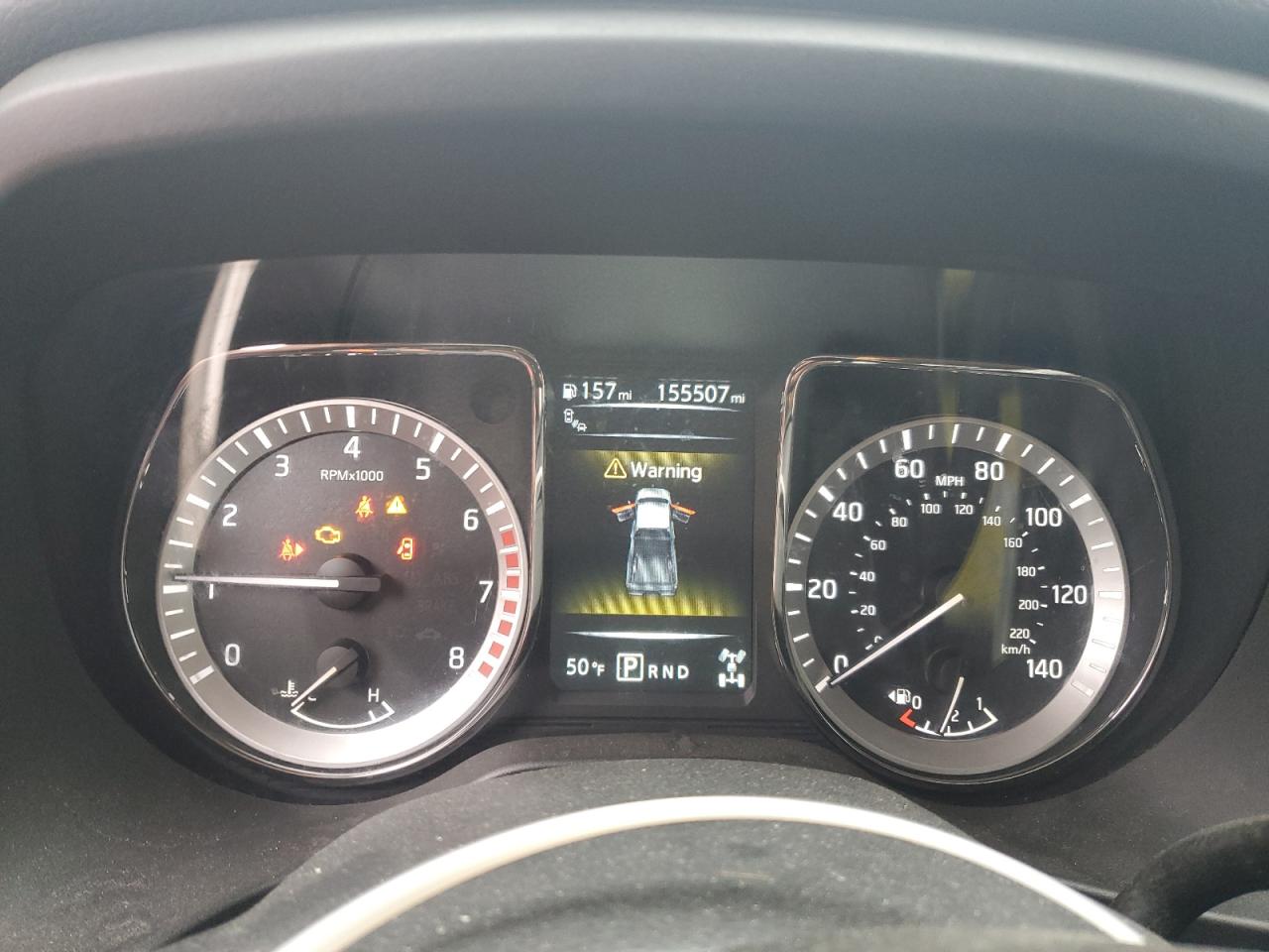 Nissan Titan Sl Image 9